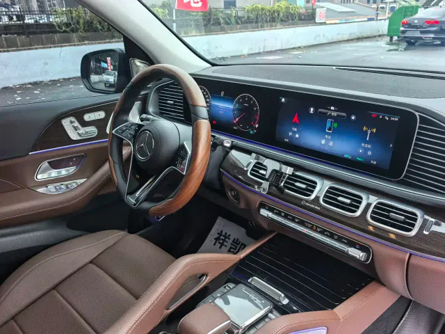Mercedes-Benz GLE-Class — Фото автомобиля 9
