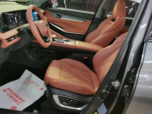 Changan CS75 Plus — Фото автомобиля 9