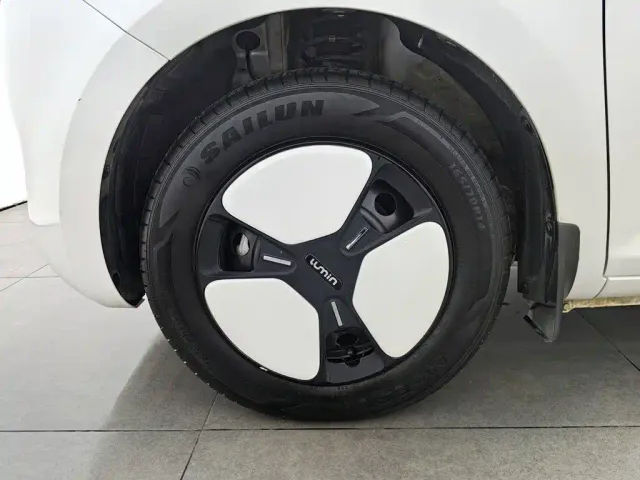 Changan Lumin — Фото автомобиля 17