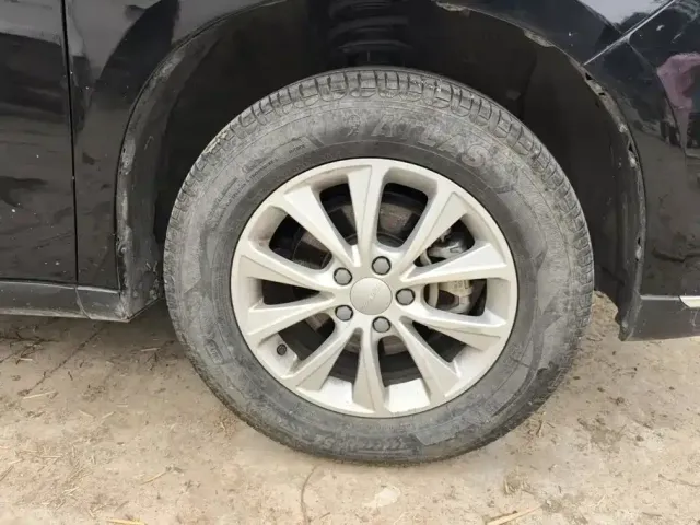 Haval M6 — Фото автомобиля 6