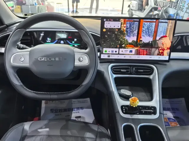 Geely Starry Wish — Фото автомобиля 9