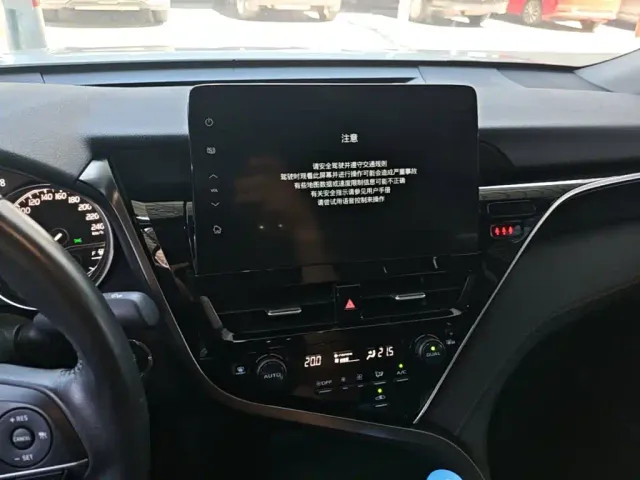 Toyota Camry — Фото автомобиля 12