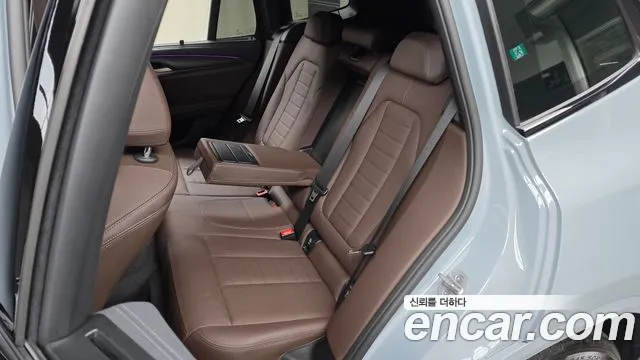 BMW X3 xDrive 20i M Sport — Фото автомобиля 12