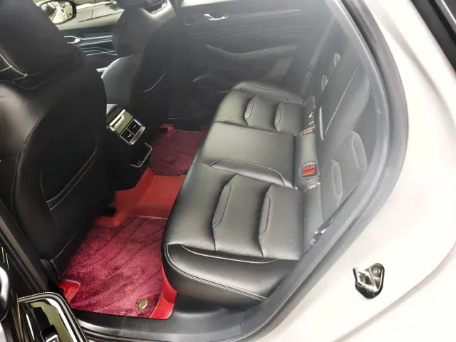 Geely Xingrui — Фото автомобиля 12