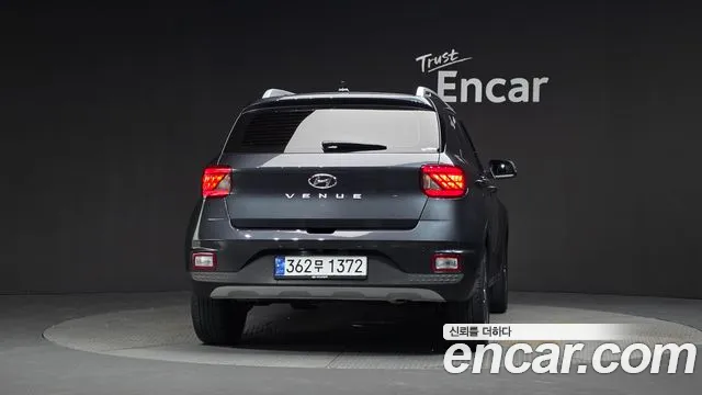 Hyundai Venue — Фото автомобиля 4