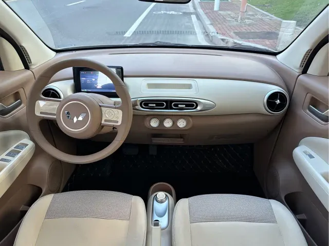 Wuling Hongguang Mini EV — Фото автомобиля 8
