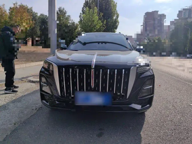 Hongqi HS5 — Фото автомобиля 2