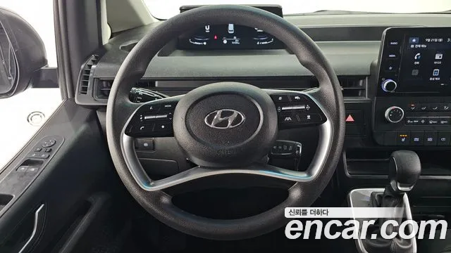 Hyundai Staria — Фото автомобиля 13