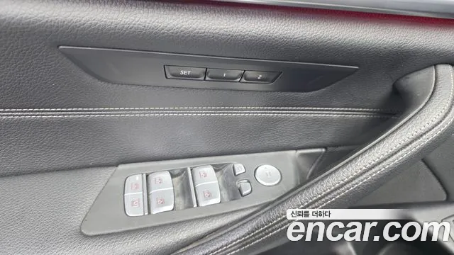 BMW 5-Series — Фото автомобиля 26