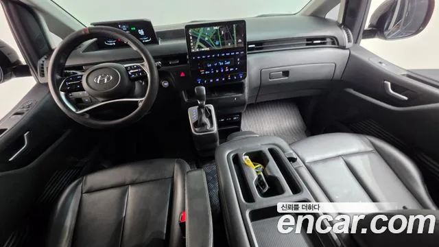 Hyundai Staria — Фото автомобиля 10
