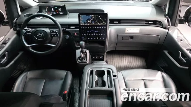 Hyundai Staria Staria Tourer 11 мест — Фото автомобиля 7