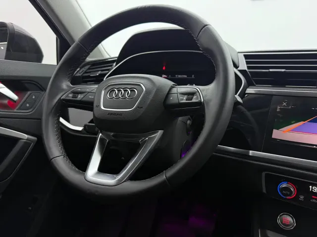 Audi Q3 — Фото автомобиля 13