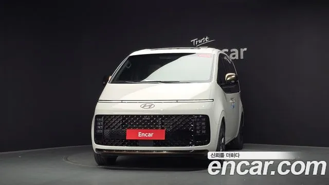 Hyundai Staria — Фото автомобиля 3