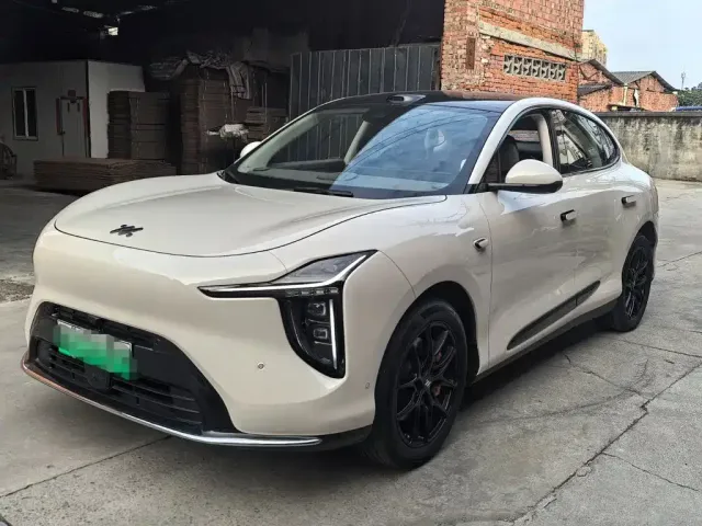 Фотография автомобиля — IM Motors LS6
