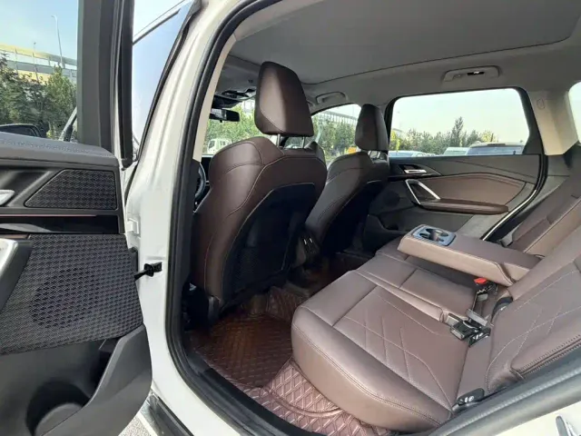 BMW X1 — Фото автомобиля 7