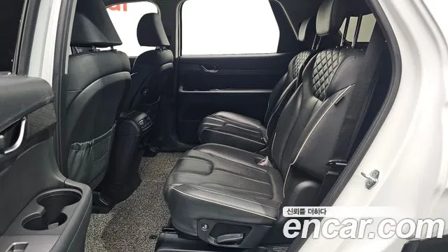 Hyundai Palisade Palisade Бензин 3.8 2WD — Фото автомобиля 11