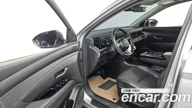 Hyundai Tucson NX4 — Фото автомобиля 10