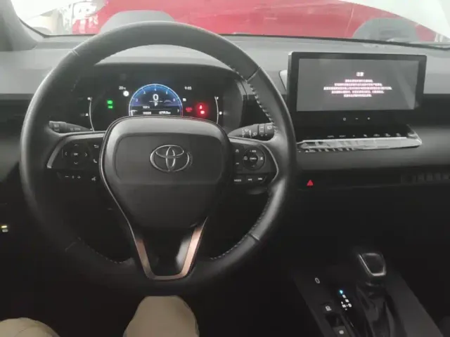 Toyota Frontlander — Фото автомобиля 9
