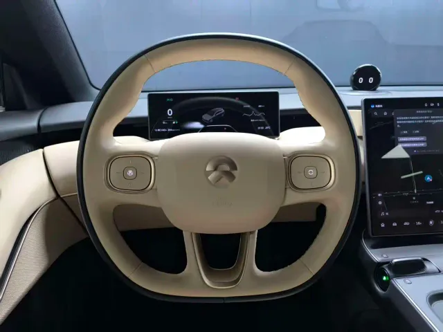 Nio ET5 Touring — Фото автомобиля 9