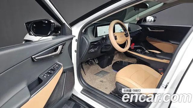 Kia EV6 — Фото автомобиля 10