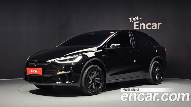 Фотография автомобиля — Tesla Model X