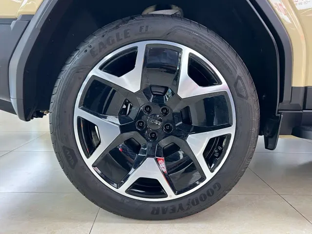 iCAR V27 — Фото автомобиля 29
