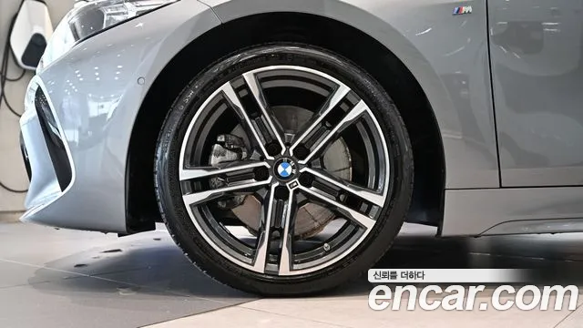 BMW 1-Series — Фото автомобиля 5