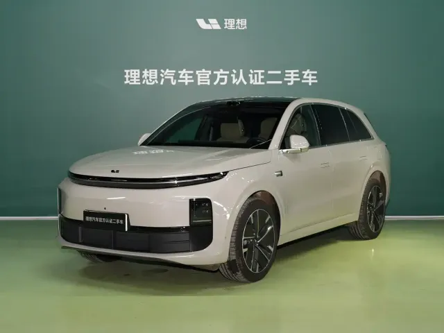 Фотография автомобиля — Li Auto L6