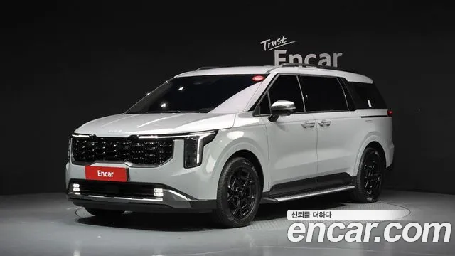 Фотография автомобиля — Kia Carnival Generation 4