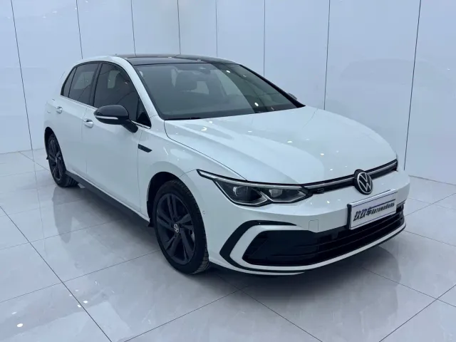 Volkswagen Golf — Фото автомобиля 3