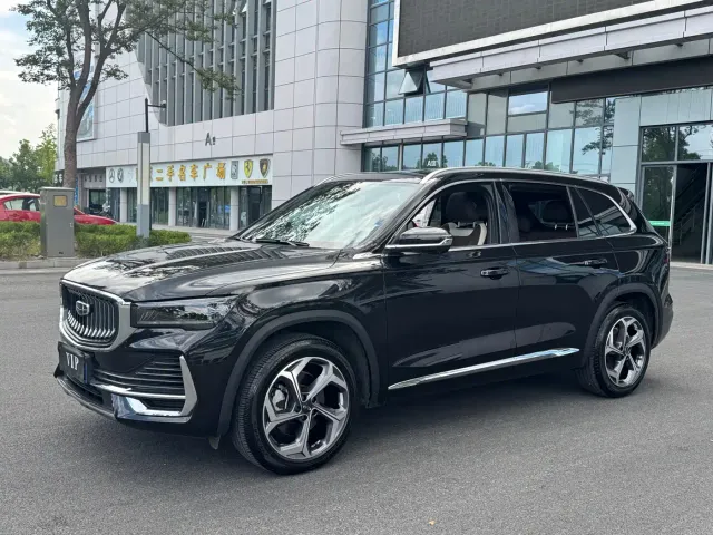 Фотография автомобиля — Geely Xingyue L