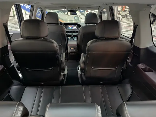 GAC Trumpchi M6 — Фото автомобиля 13