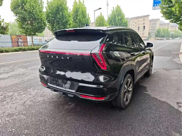 Geely Boyue L — Фото автомобиля 7