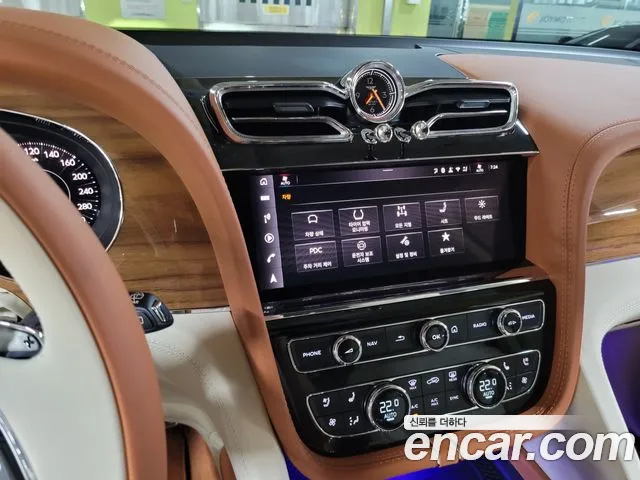 Bentley Bentayga Bentayga 4.0 V8 Atelier Edition — Фото автомобиля 14