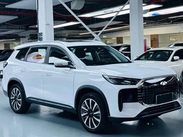 Chery Fengyun T8 — Фото автомобиля 3