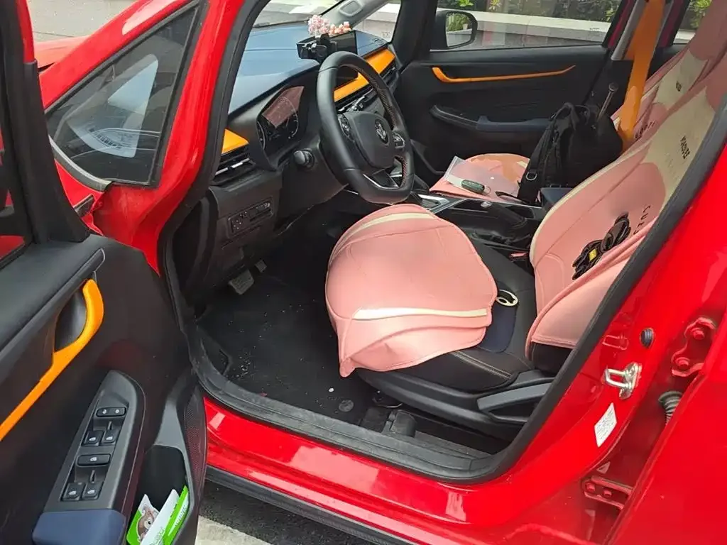 Ruilan Auto Ruilan Auto X3 PRO 2022 1.5L CVT Xiao Sa — Фото автомобиля 14