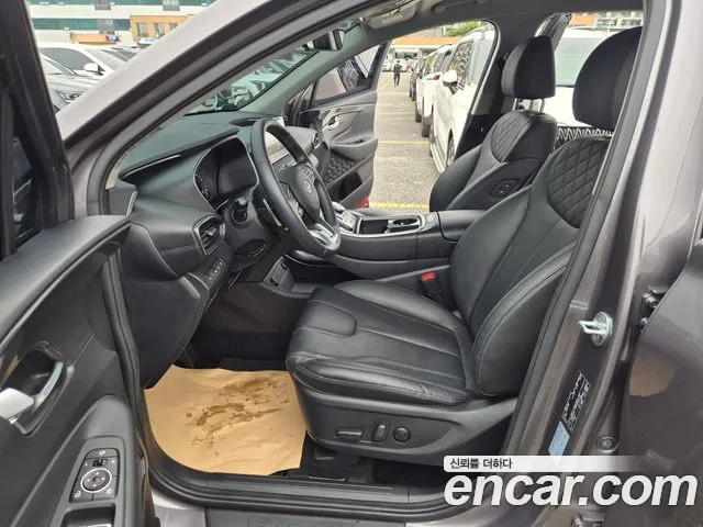 Hyundai Santafe — Фото автомобиля 12
