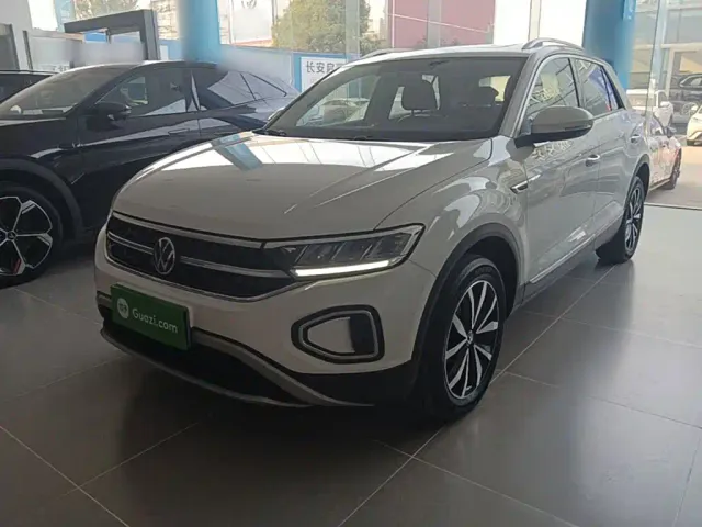 Фотография автомобиля — Volkswagen T-Roc