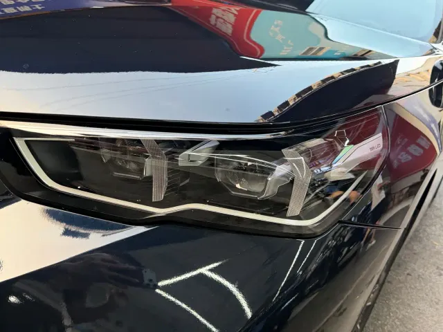 BMW 5 Series — Фото автомобиля 4
