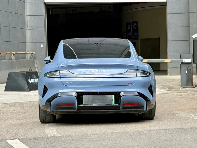 Xiaomi SU7 — Фото автомобиля 5