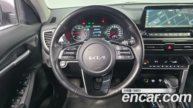Kia Seltos — Фото автомобиля 19