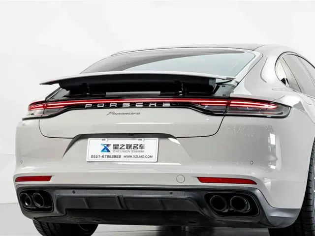Porsche Panamera — Фото автомобиля 8