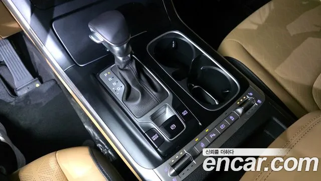 Kia Canival Carnival 4 поколение 9 мест Prestige — Фото автомобиля 9