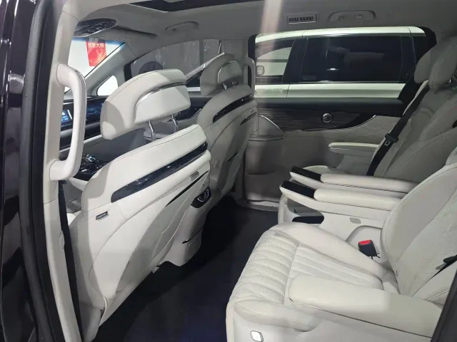 Forthing Xinghai V9 — Фото автомобиля 7