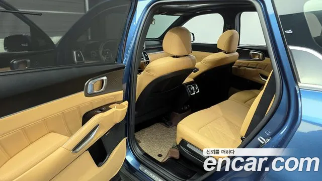 Kia Sorento Sorento 4-е поколение Дизель 2.2 2WD — Фото автомобиля 11