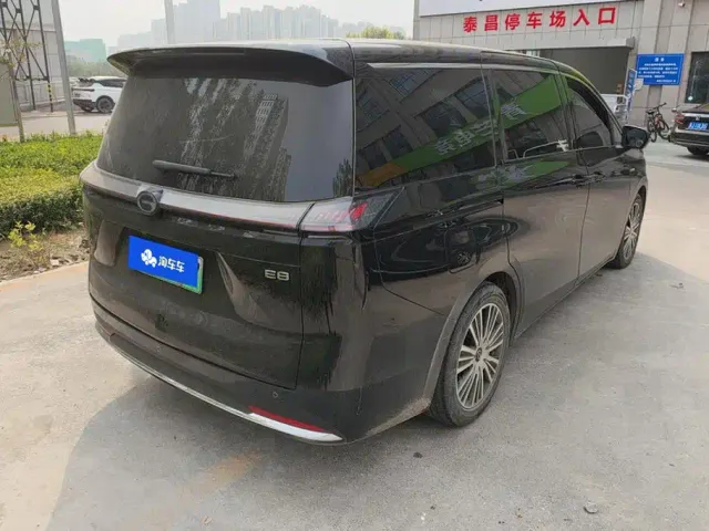 GAC Trumpchi E8 — Фото автомобиля 3