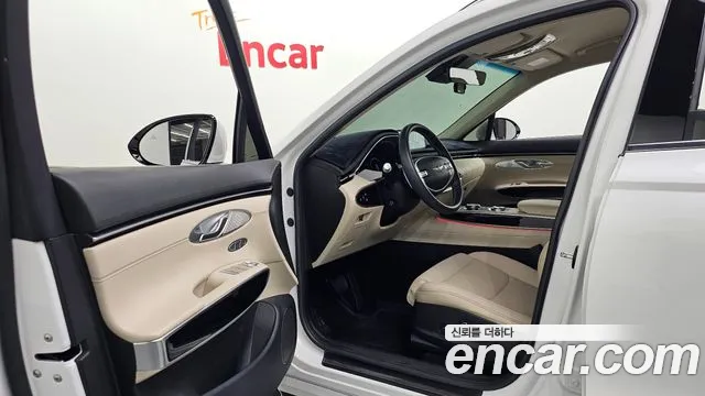 Genesis GV70 — Фото автомобиля 15