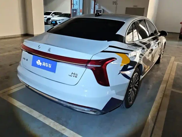 Hongqi H5 — Фото автомобиля 3