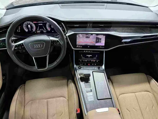 Audi A6L — Фото автомобиля 10