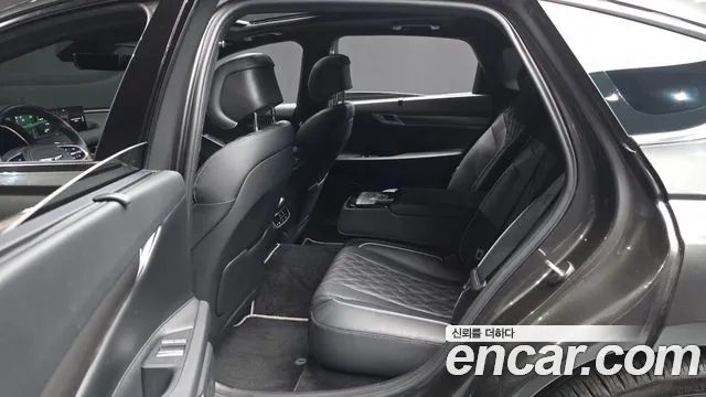 Genesis G80 Бензин 2.5 турбо AWD — Фото автомобиля 22